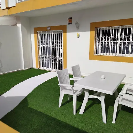 Megila Caleta De Fuste